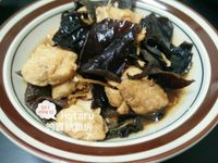 黑木耳炒麻油雞