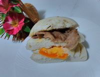 早安~肉排蛋饅頭