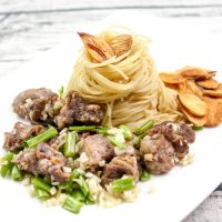 【厚生廚房】蒜味香煎牛角肉義大利麵