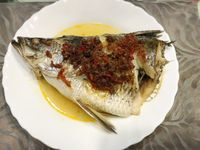 ［電鍋料理］XO醬蒸鱸魚