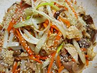 韓式烤肉的醬炒手拉雞絲