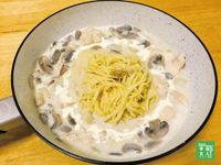 白醬義大利蕃薯麵