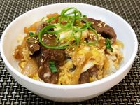 牛肉丼飯
