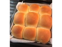 手揉香濃牛奶餐包