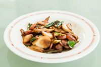 宅男大主廚 ─ 蔥爆麻油杏鮑菇佐香腸