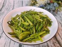 家常料理-沙茶空心菜