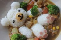 Kitty喵-小熊泡咖哩澡