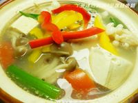 ㄚ曼達的廚房~豆腐鮭魚鍋
