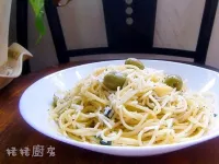 綠橄欖義大利麵