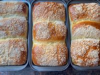 牛奶加奶油麵包