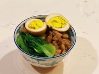 滷肉飯