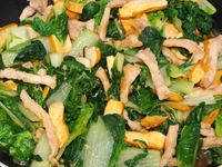 肉絲豆乾炒小白菜