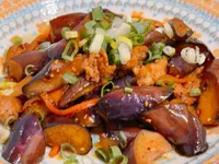油潑辣子炒肉香茄子