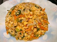 吻仔魚蛋炒飯（板豆腐版）