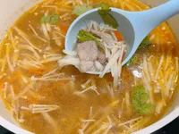 筊白筍絲肉羹湯