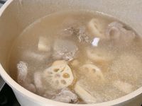 蓮藕排骨湯