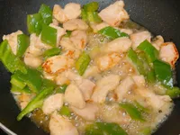 蜜汁雞胸炒青椒