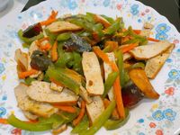 青椒豆乾炒皮蛋