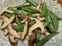 香菇炒豌豆莢
