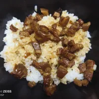 手切肉燥飯