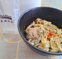 菇菇牛丼飯（美國加州玫瑰米）