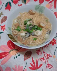 滷大腸＆蚵仔麵線🍜