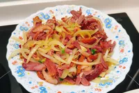 洋蔥炒鴨賞