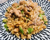 新手食譜-青椒肉絲炒飯