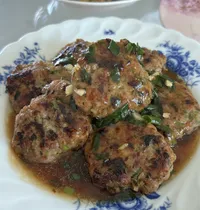 香菜豬肉漢堡排