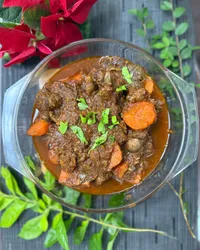 蘋果紅酒燉牛肉