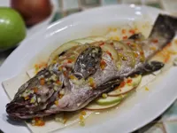 果香蒸石斑魚