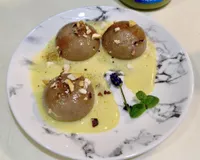 提拉米蘇湯圓佐開心果沙巴雍醬