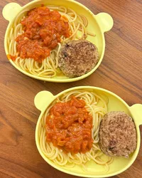 茄汁漢堡排義大利麵
