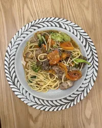 鹹豬肉義大利麵