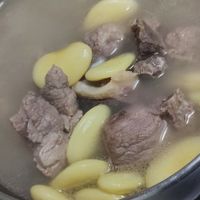 皇帝豆排骨湯