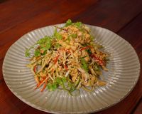 醃蒜絲｜把雞救回來的客家傳統過年料理