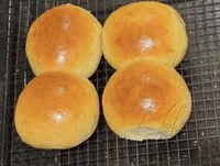 天然酵母系列：煉乳小餐包