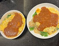 夜市點心系列：蚵仔煎、蝦仁煎（含醬料）