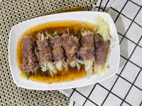 酒蒸牛肉捲高麗菜