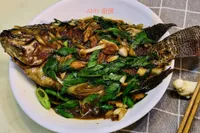 蒜苗燒吳郭魚