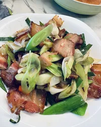 蒜苗炒臘肉