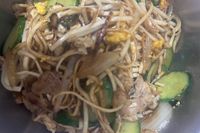 薑汁小黃瓜燒肉炒白麵
