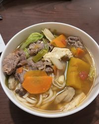 牛肉湯麵