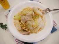 好簡單「台式炒泡麵」加年糕吃更飽！！
