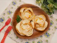 美美的「玫瑰花吐司」可甜可鹹♡