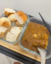 牛肋條咖哩