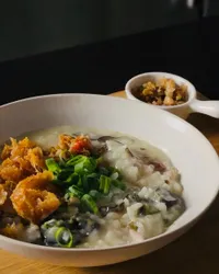 皮蛋瘦肉粥