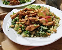 鱷梨仔雞襟胸枕草子