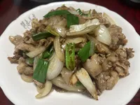 洋蔥炒豬五花