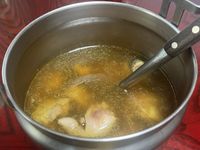 老菜脯雞湯